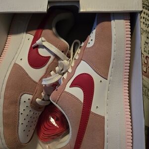 Nike Athletic Shoes Pink and White